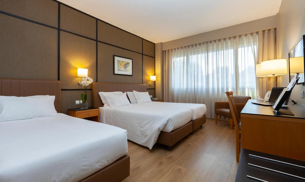 Hotel Portus Cale 4*
