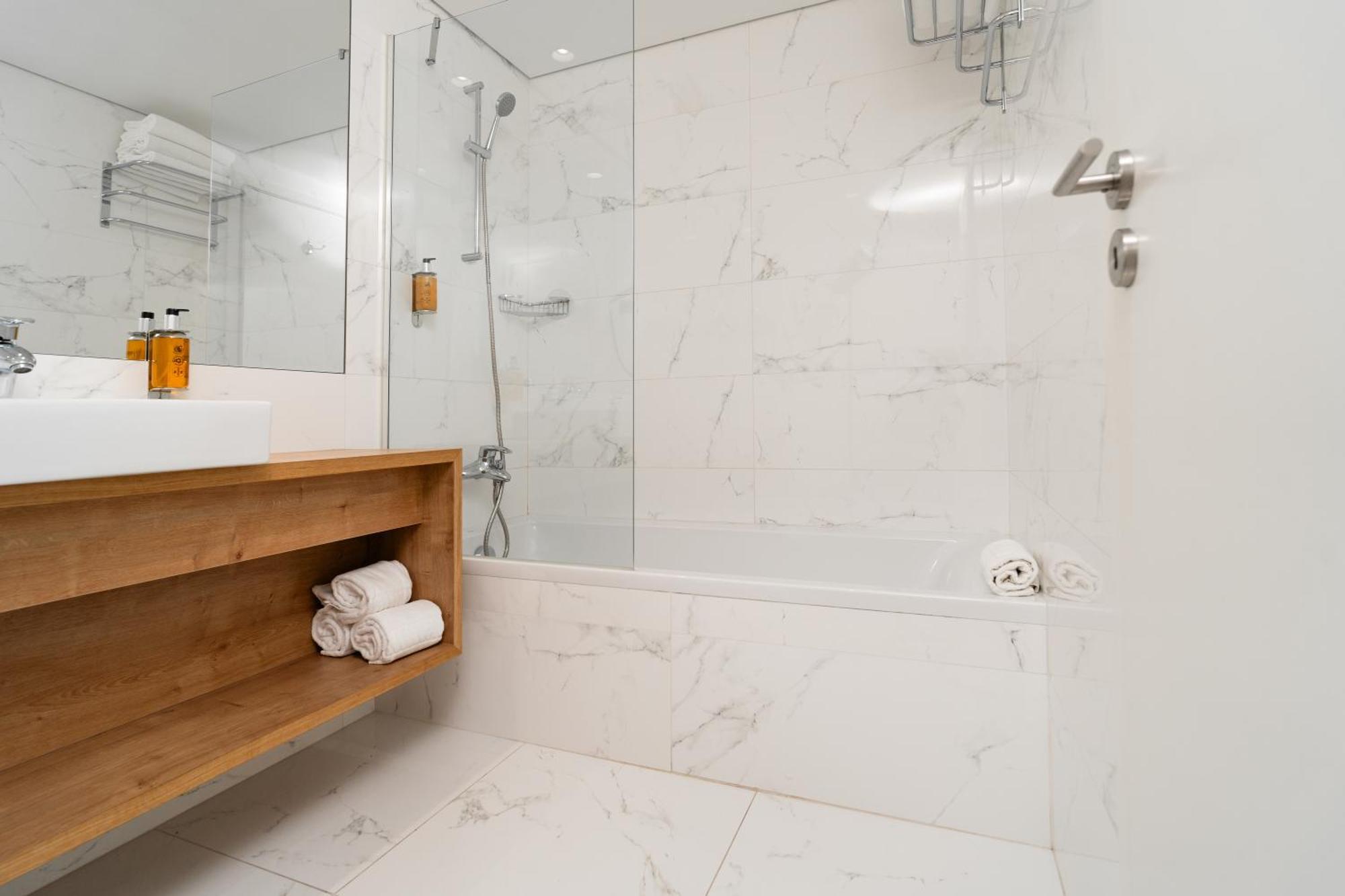 Hotel Portus Cale 4*
